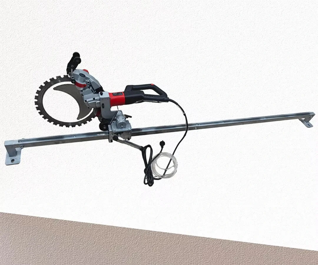Manual guide fitted to a saw — installation example