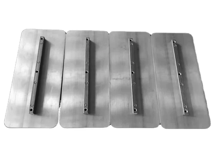 Four rectangular finishing blades