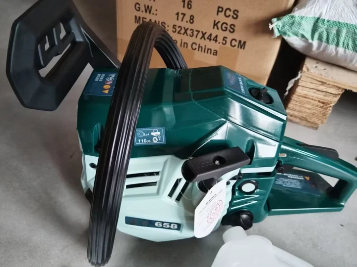 Chain-saw powerhead, tank and front handle