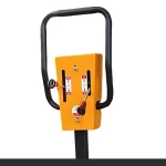 Control handle in the source component illustration; confirm delivered configuration.