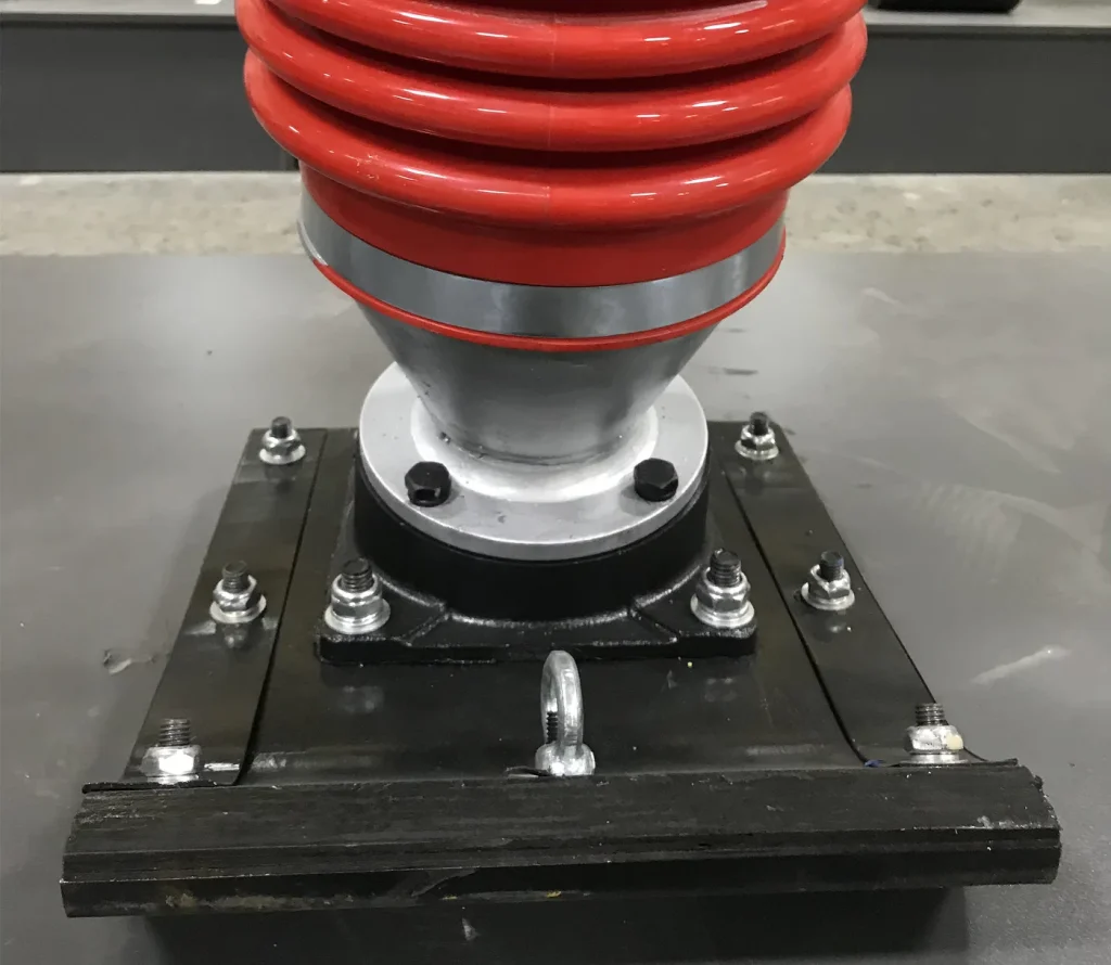 Reference shoe mounted below a rammer bellows